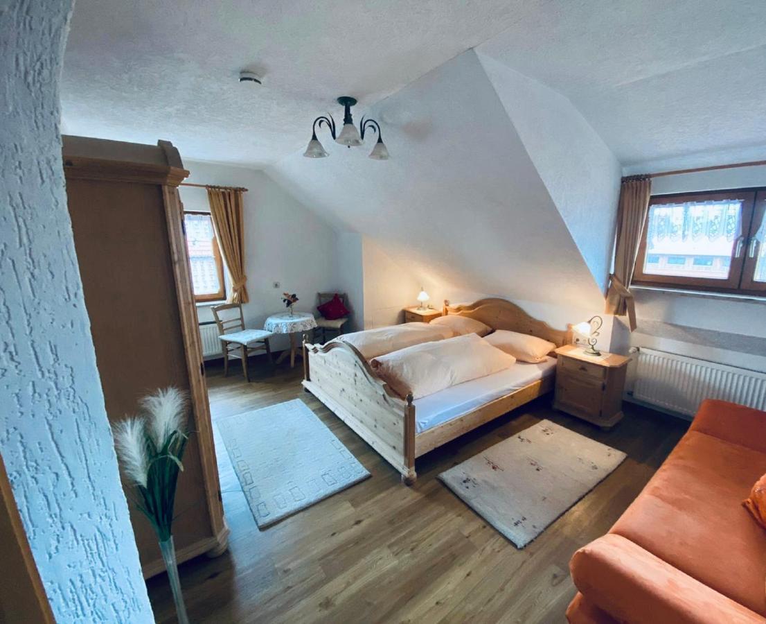Pension Hirsch Seeg Exterior foto